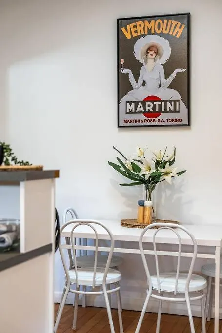 Villa Jupiter & Neptune - In-Ground Pool & Mini Bar Thebarton